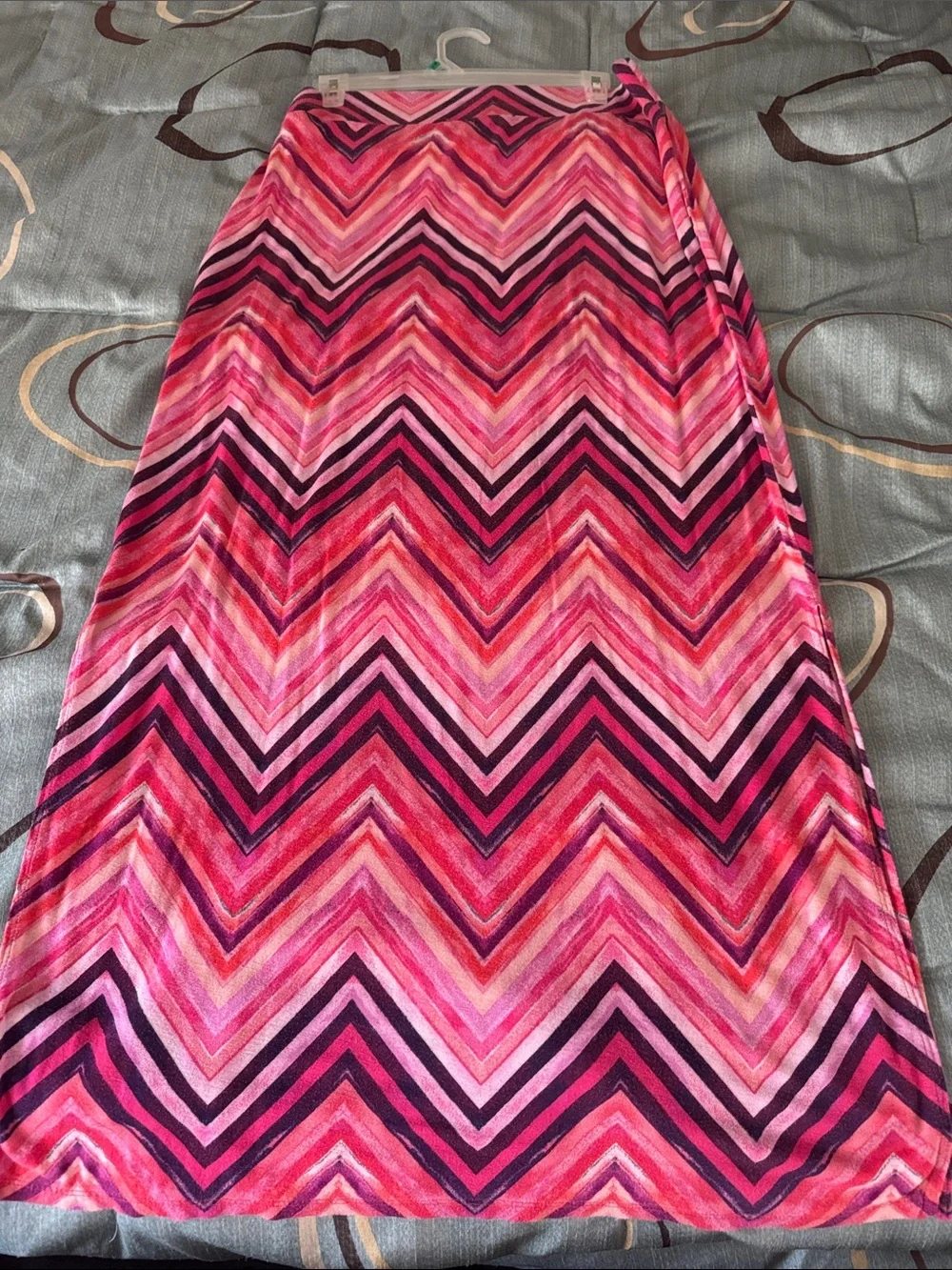 a.n.a Pink & Purple Chevron Maxi Skirt - Picture 1 of 4